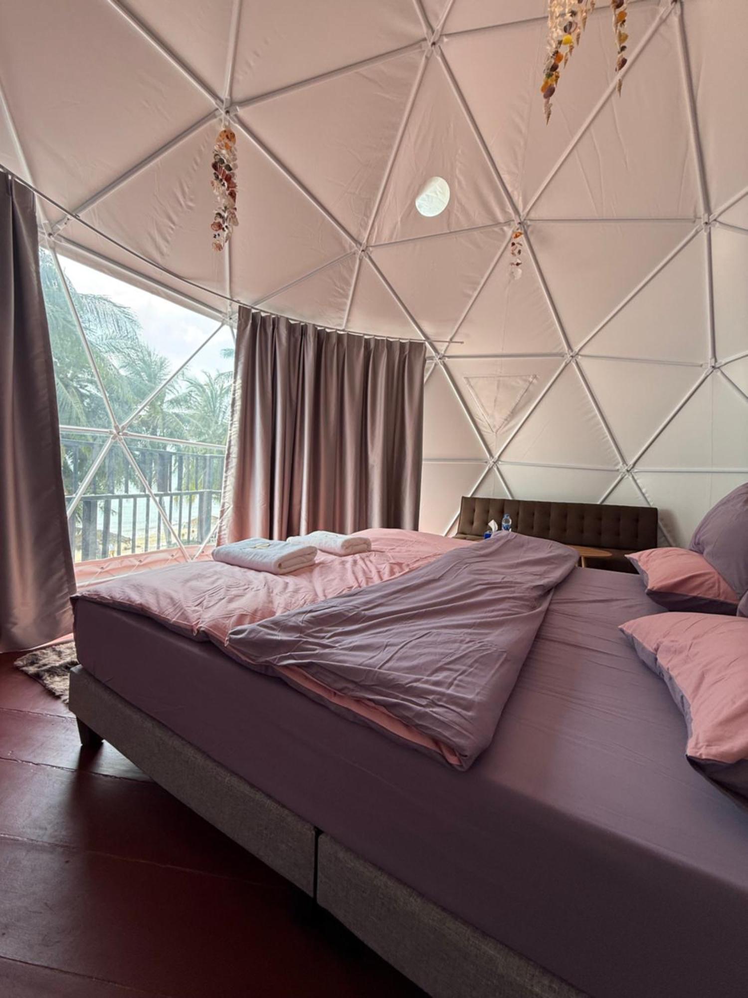 Infinity Beach Club Resort & Hostel Koh Phangan Baan Tai Exterior foto