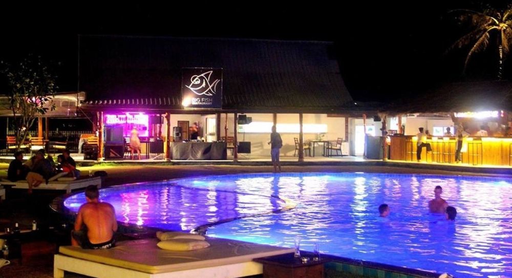 Infinity Beach Club Resort & Hostel Koh Phangan Baan Tai Exterior foto